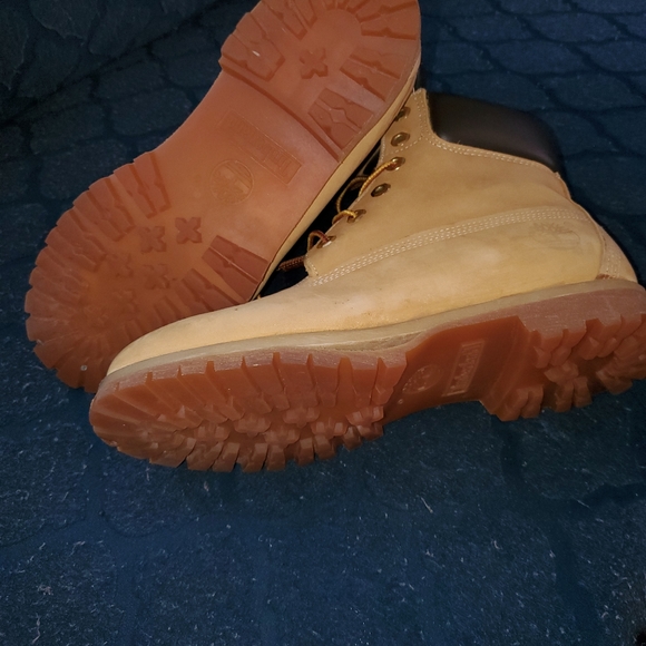 Timberland - Picture 4 of 5